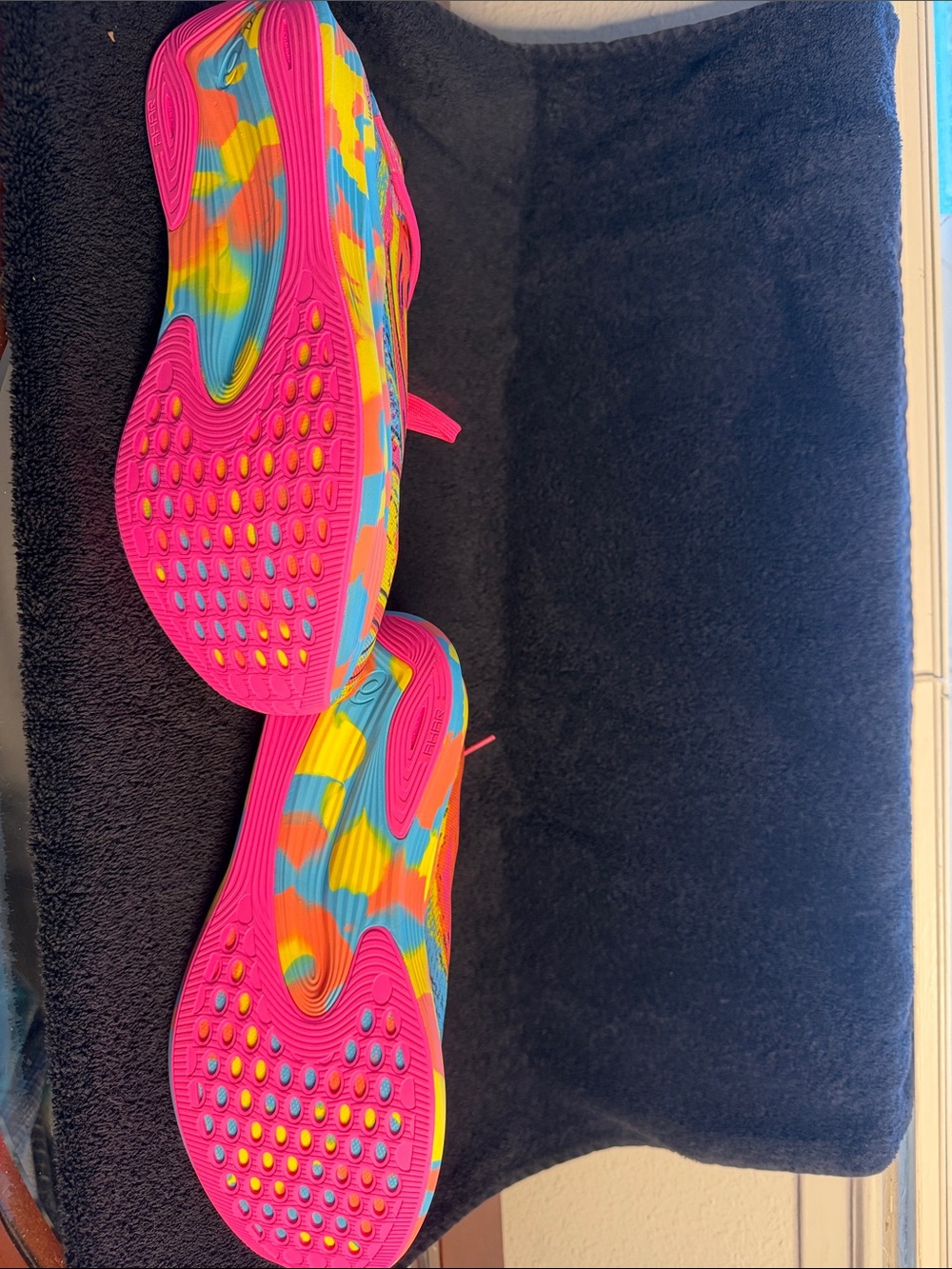Asics Noose Tri 15 size 8 Vibrant Pink & Orange Patterned Women's Running Shoes - Picture 3 of 5